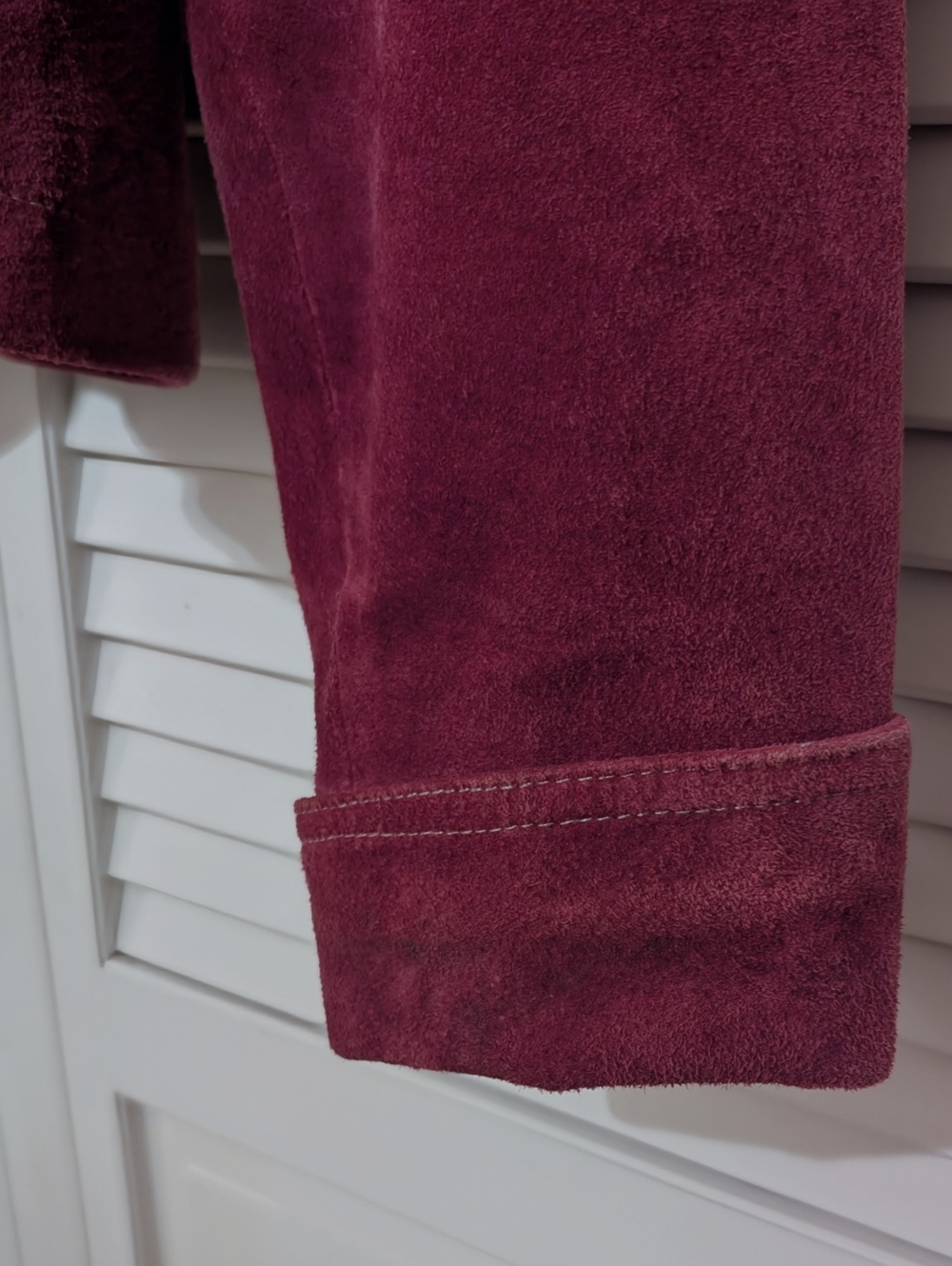 GUC Vintage Bohemian Cowgirl - Raspberry Suede Western Jacket. Size M. - Picture 5 of 6